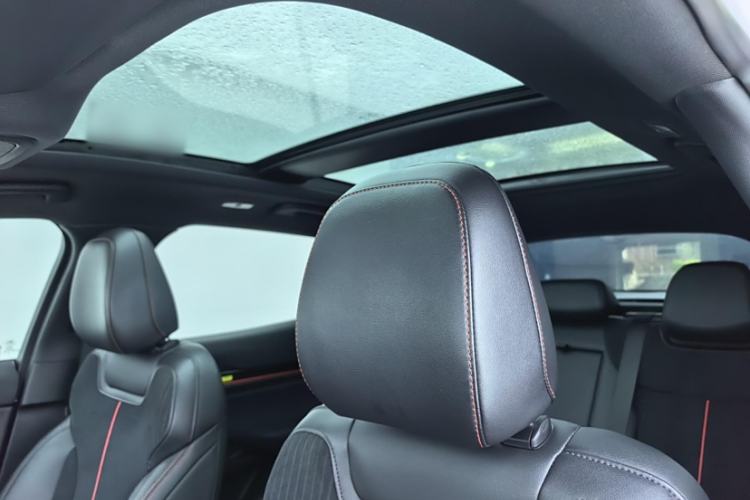 Used Ford EVOS 2022 EcoBoost 245 Sport Edition Interior 11