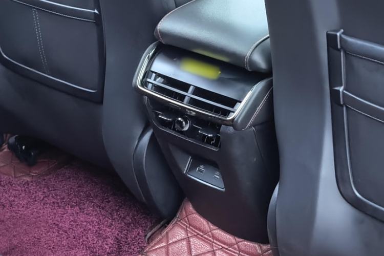 Used Ford EVOS 2022 EcoBoost 245 Sport Edition Interior 14