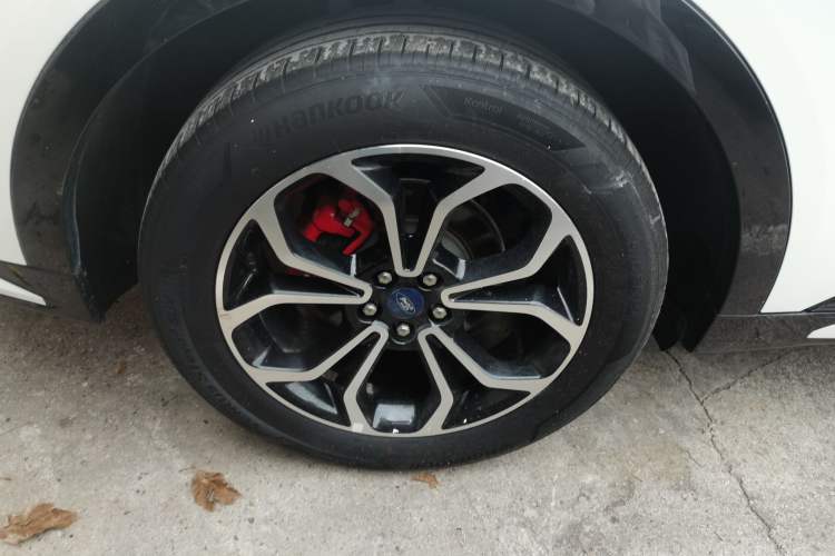 Used Ford EVOS 2022 EcoBoost 245 Sport Edition Right Rear Wheel Hub