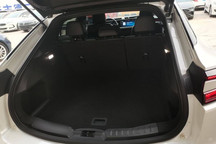 Used Ford EVOS 2022 EcoBoost 245 Sport Edition Trunk