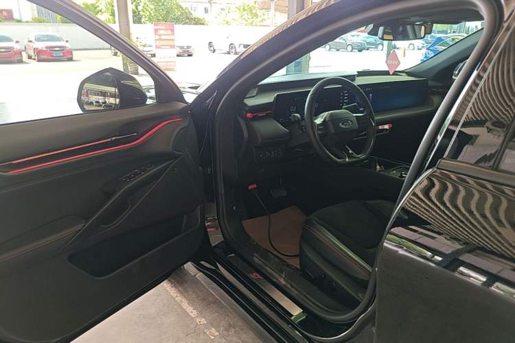 Used Ford EVOS 2022 EcoBoost 245 ST-Line Driver Seat