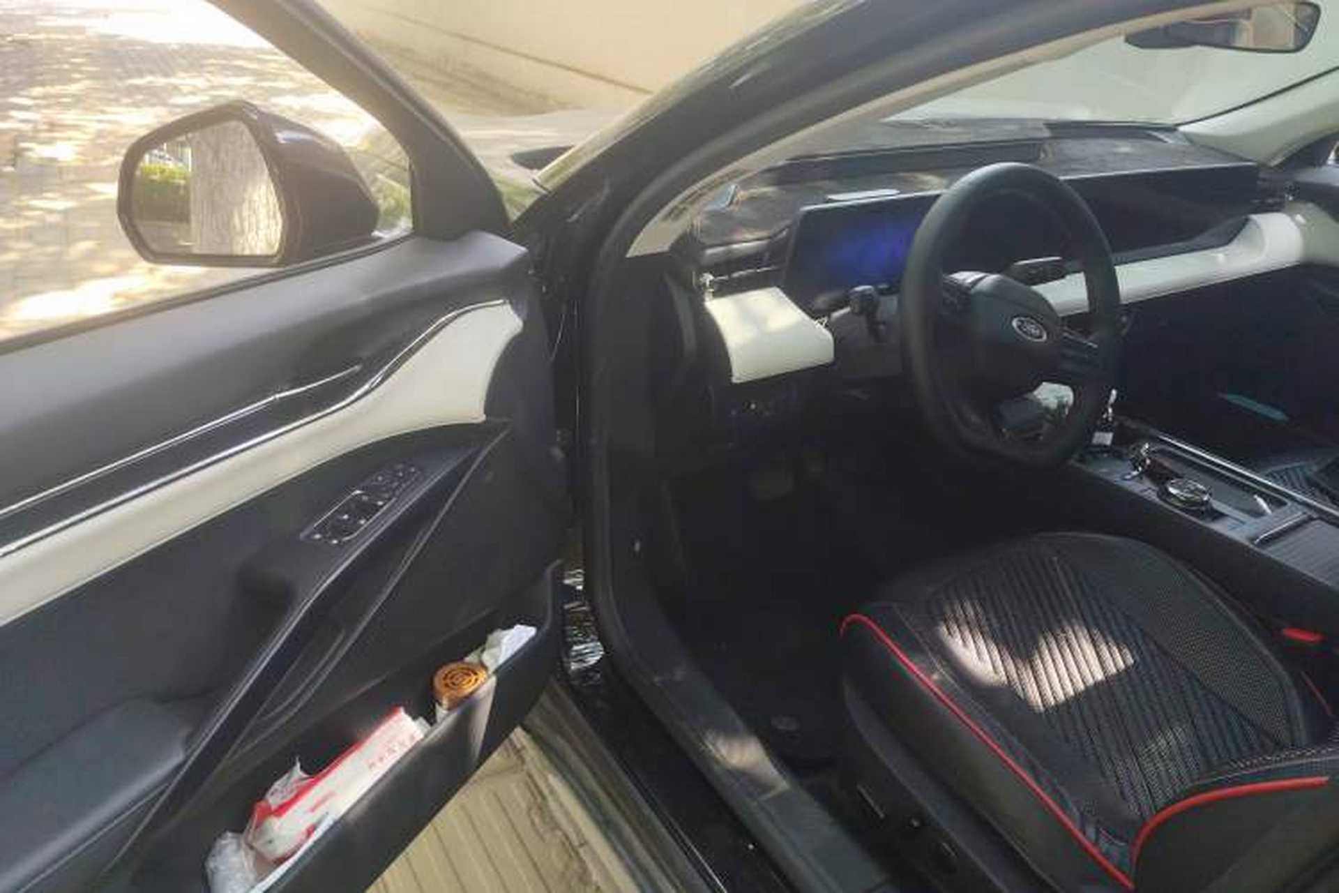 Used Ford EVOS 2022 EcoBoost 245 Style Edition Driver Seat