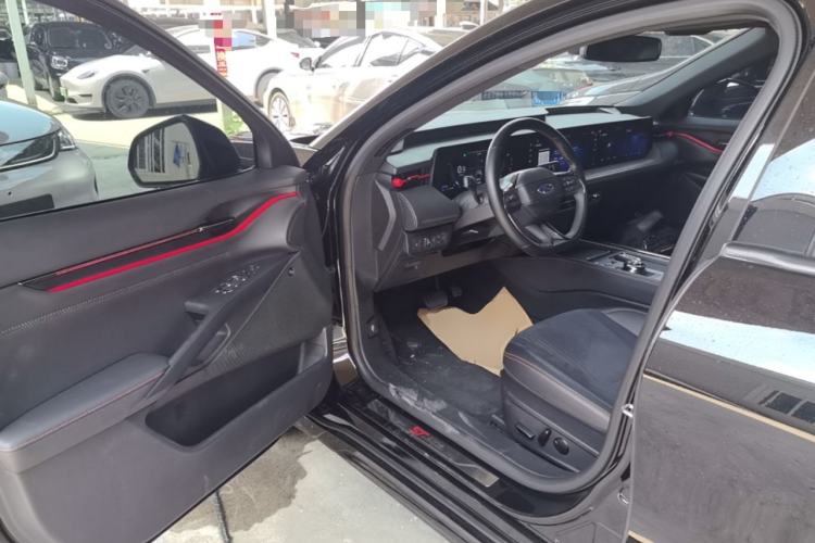 Used Ford EVOS 2022 EcoBoost 245 Sport Edition Driver Seat