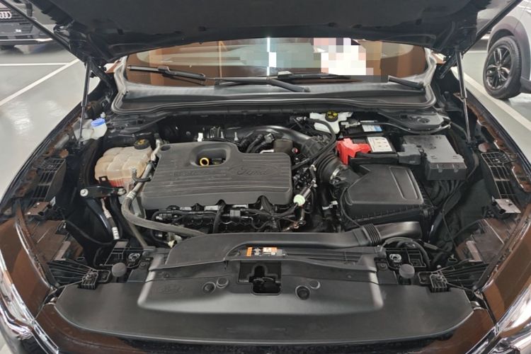 Used Ford EVOS 2022 EcoBoost 245 Sport Edition Engine Bay