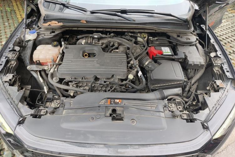Used Ford EVOS 2022 EcoBoost 245 Style Edition Engine Bay