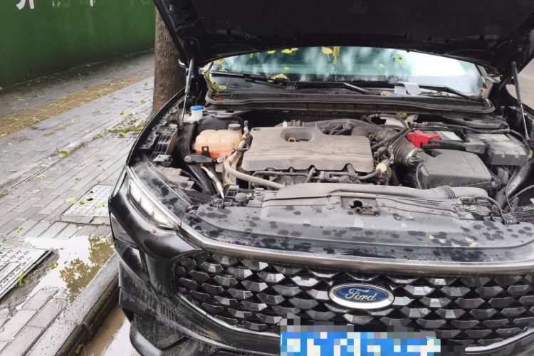 Used Ford EVOS 2022 EcoBoost 245 Sport Edition Engine Bay Right