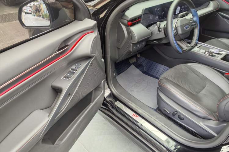 Used Ford EVOS 2022 EcoBoost 245 Sport Edition Exterior 8