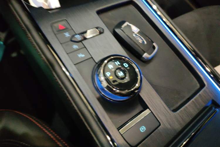 Used Ford EVOS 2022 Facelift EcoBoost 245 ST-Line Gear Lever