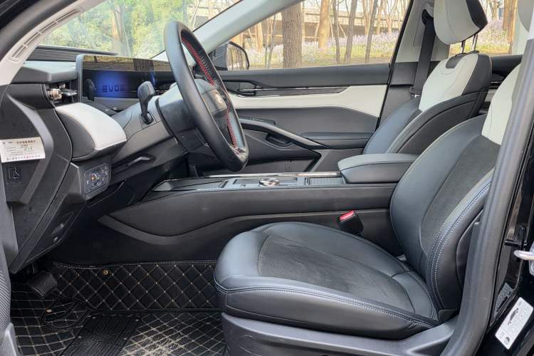 Used Ford EVOS 2022 EcoBoost 245 Style Edition Interior 1