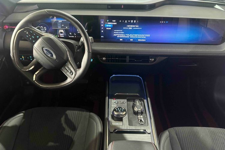 Used Ford EVOS 2022 EcoBoost 245 Sport Edition Interior 3