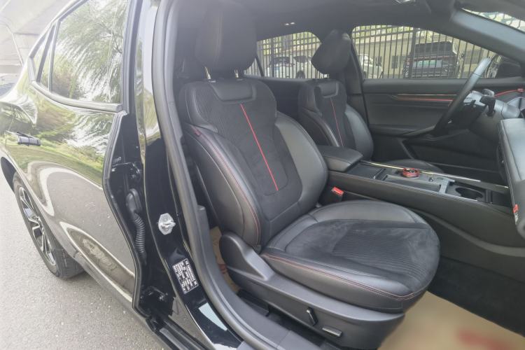 Used Ford EVOS 2022 EcoBoost 245 Sport Edition Interior 5