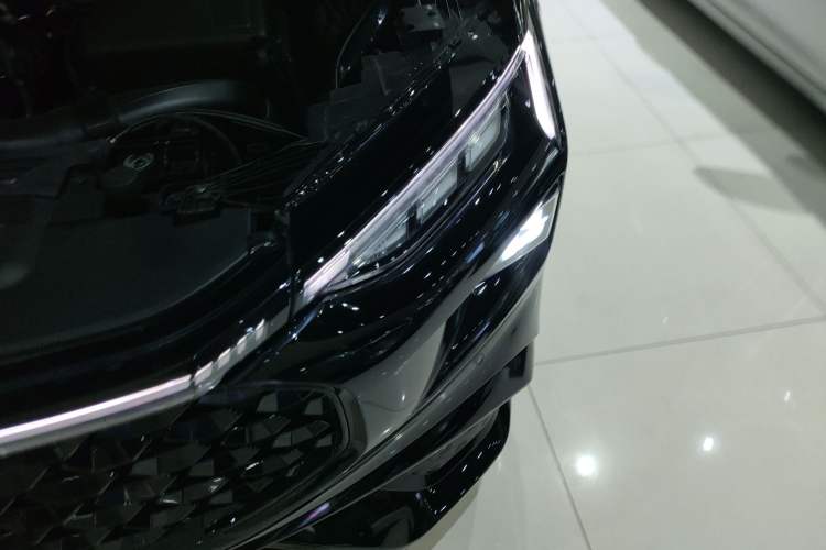 Used Ford EVOS 2022 Facelift EcoBoost 245 ST-Line Left Front Headlight