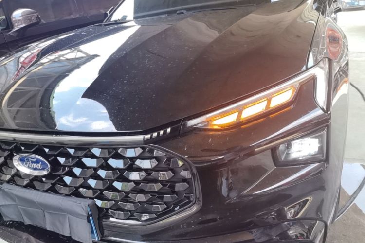 Used Ford EVOS 2022 EcoBoost 245 Sport Edition Left Front Headlight