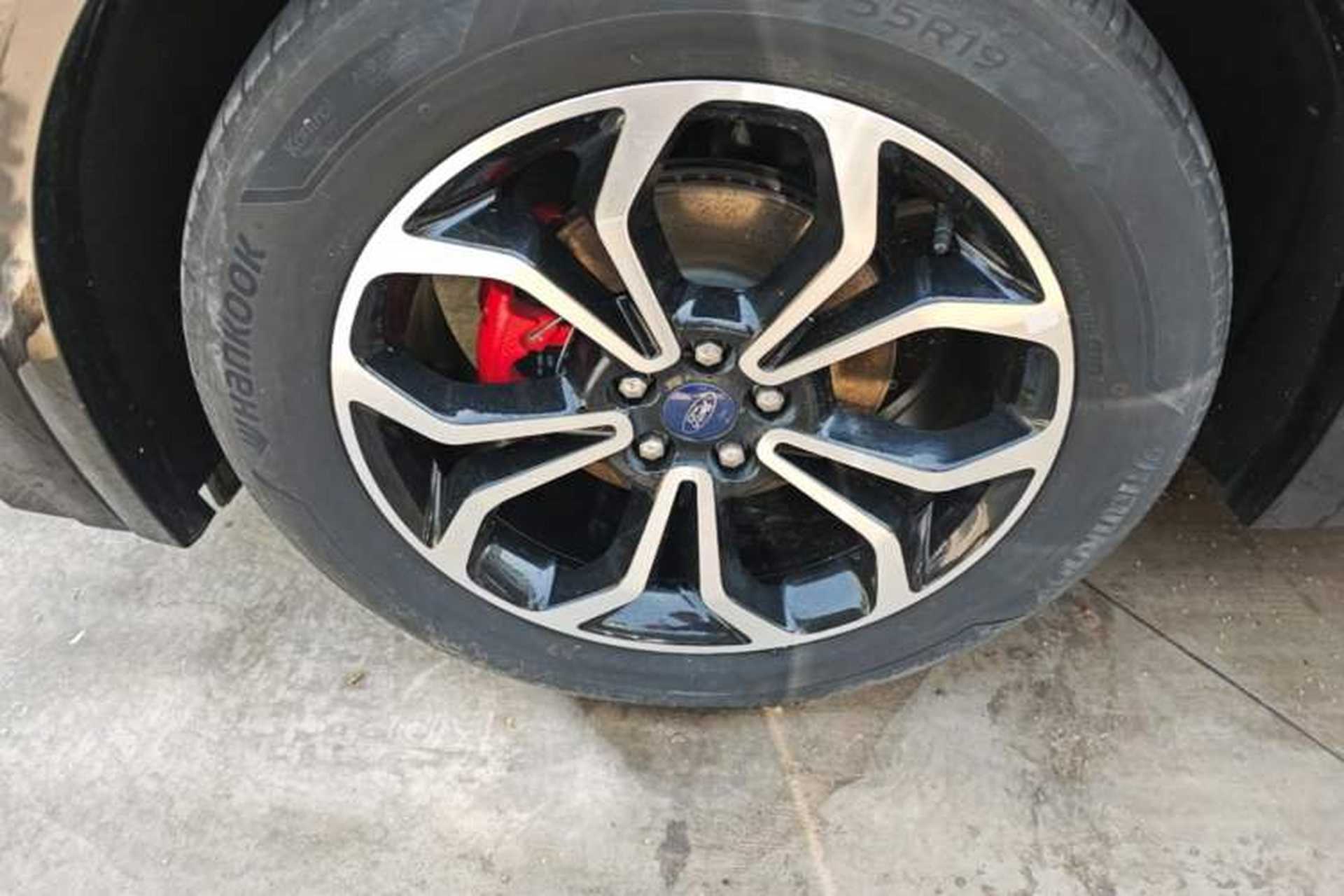 Used Ford EVOS 2022 EcoBoost 245 Sport Edition Left Front Wheel Hub