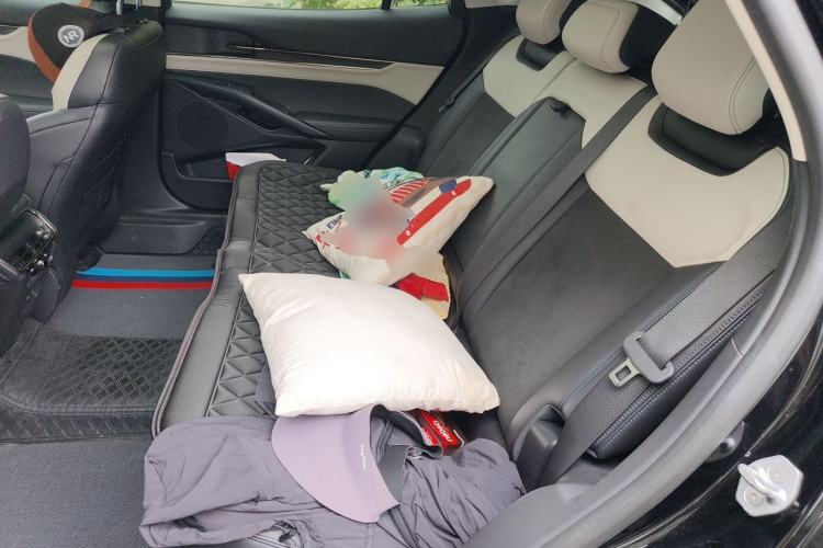 Used Ford EVOS 2022 EcoBoost 245 Style Edition Left Rear Seat