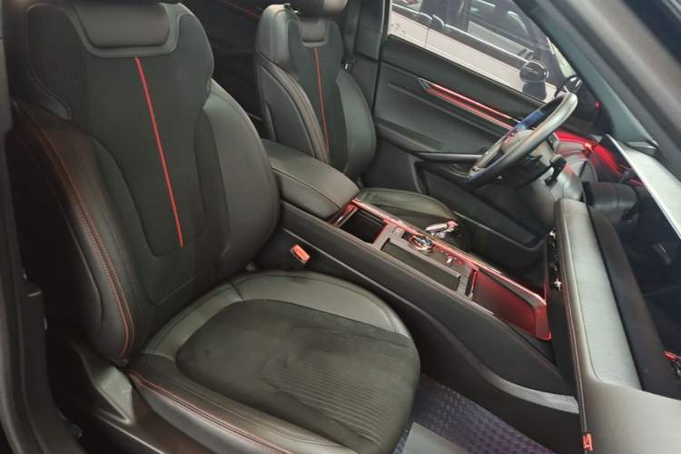 Used Ford EVOS 2022 EcoBoost 245 Sport Edition Right Front Seat