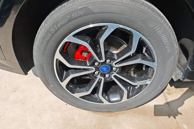 Used Ford EVOS 2022 EcoBoost 245 Sport Edition Right Rear Wheel Hub