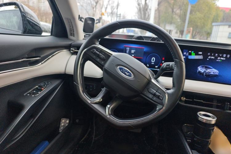Used Ford EVOS 2022 EcoBoost 245 Style Edition Steering Wheel