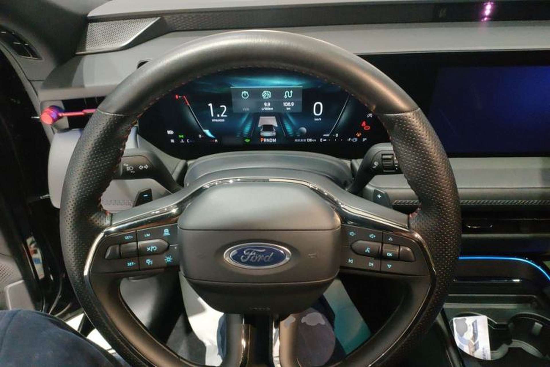 Used Ford EVOS 2022 Facelift EcoBoost 245 ST-Line Steering Wheel