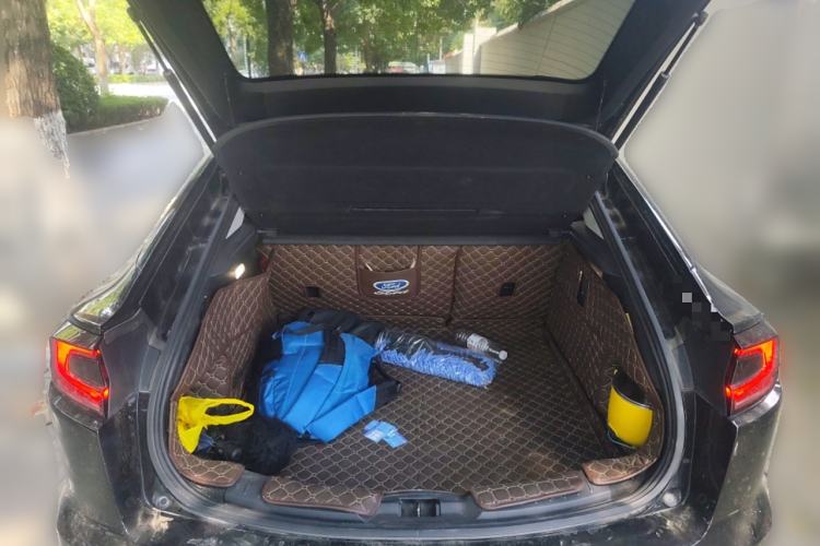 Used Ford EVOS 2022 EcoBoost 245 Style Edition Trunk