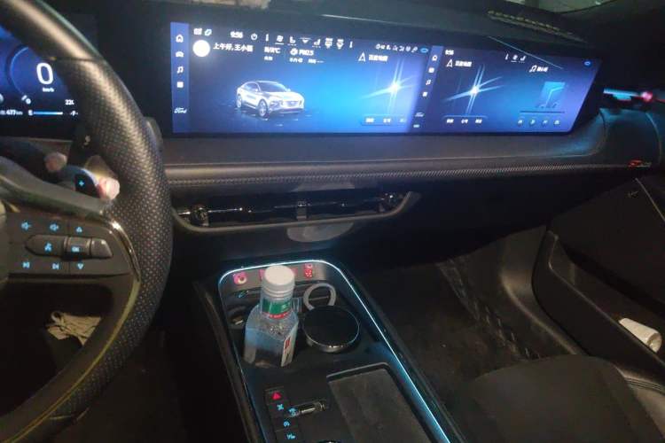 Used Ford EVOS 2022 EcoBoost 245 ST-Line Audio And AC Panel