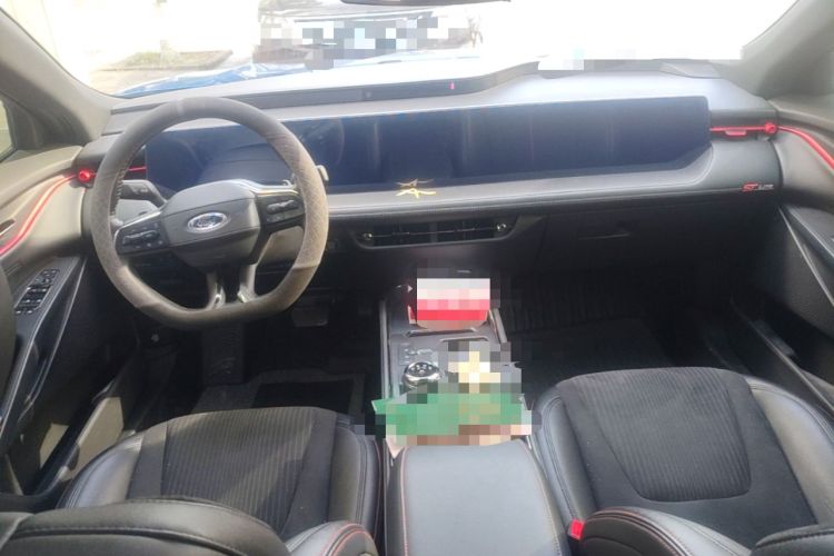 Used Ford EVOS 2022 Facelift EcoBoost 245 ST-Line Center Console