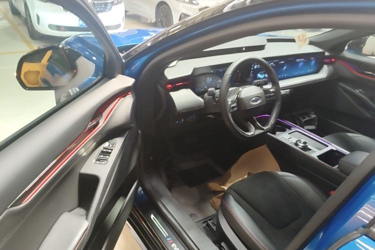 Used Ford EVOS 2022 EcoBoost 245 ST-Line Driver Seat