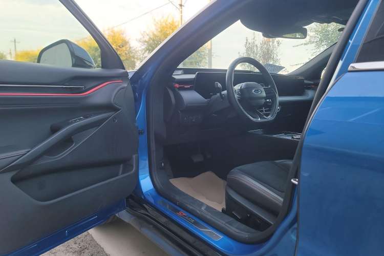 Used Ford EVOS 2022 EcoBoost 245 ST-Line Driver Seat
