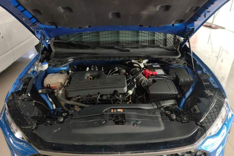 Used Ford EVOS 2022 EcoBoost 245 Sport Edition Engine Bay