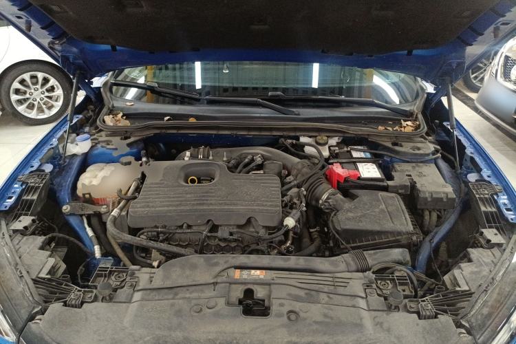 Used Ford EVOS 2022 EcoBoost 245 ST-Line Engine Bay
