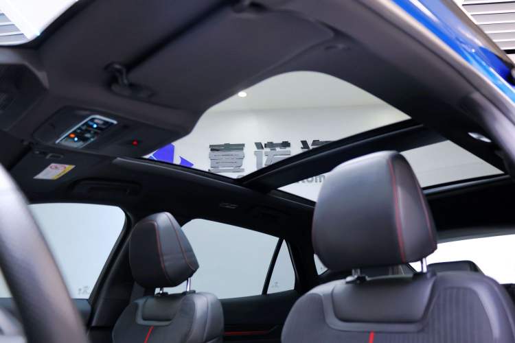 Used Ford EVOS 2022 EcoBoost 245 Sport Edition Headliner