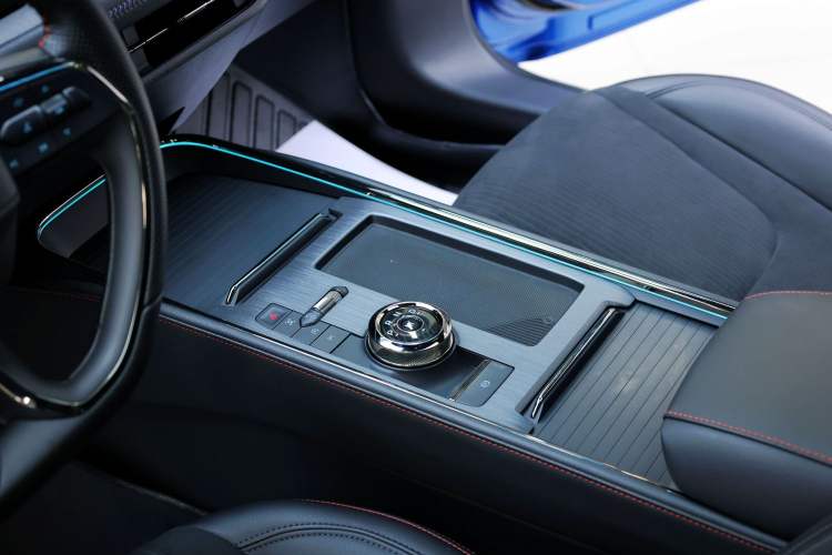 Used Ford EVOS 2022 EcoBoost 245 Sport Edition Interior 5