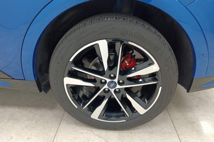 Used Ford EVOS 2022 EcoBoost 245 ST-Line Left Rear Wheel Hub