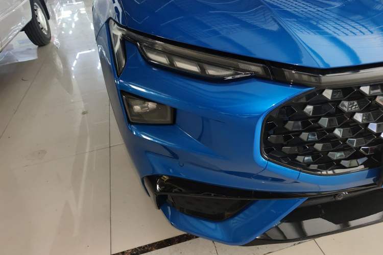 Used Ford EVOS 2022 EcoBoost 245 Sport Edition Right Front Headlight