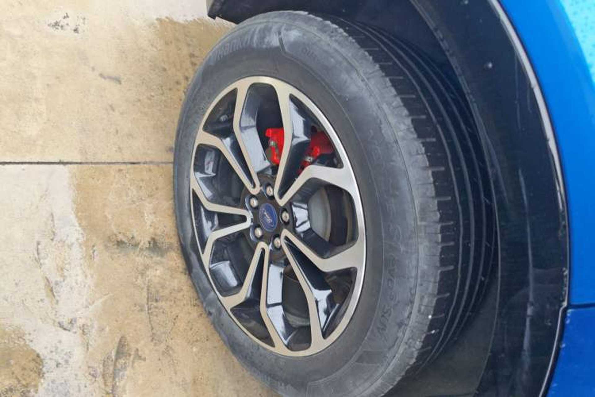Used Ford EVOS 2022 EcoBoost 245 Sport Edition Right Rear Wheel Hub