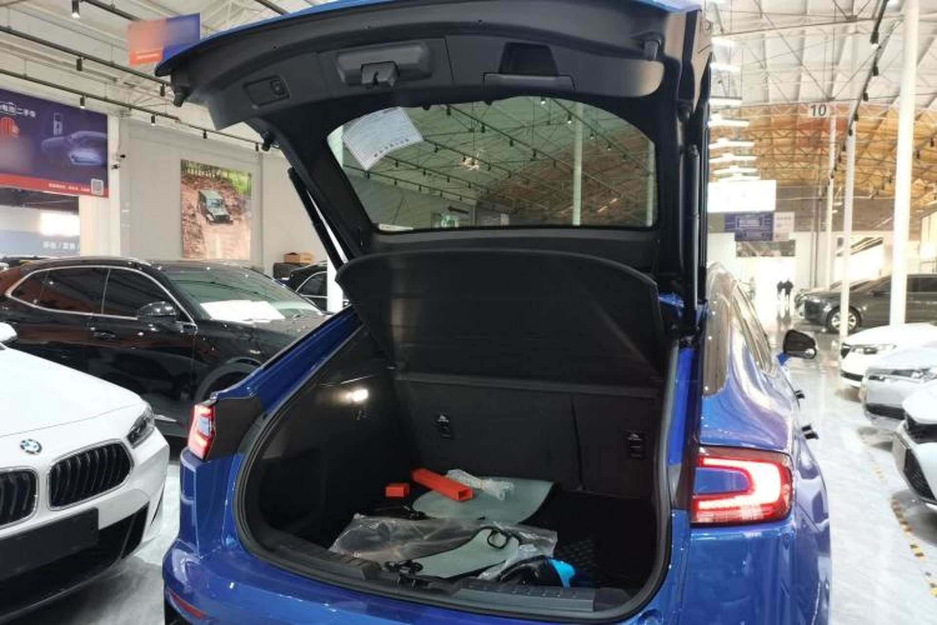 Used Ford EVOS 2022 Facelift EcoBoost 245 ST-Line Trunk