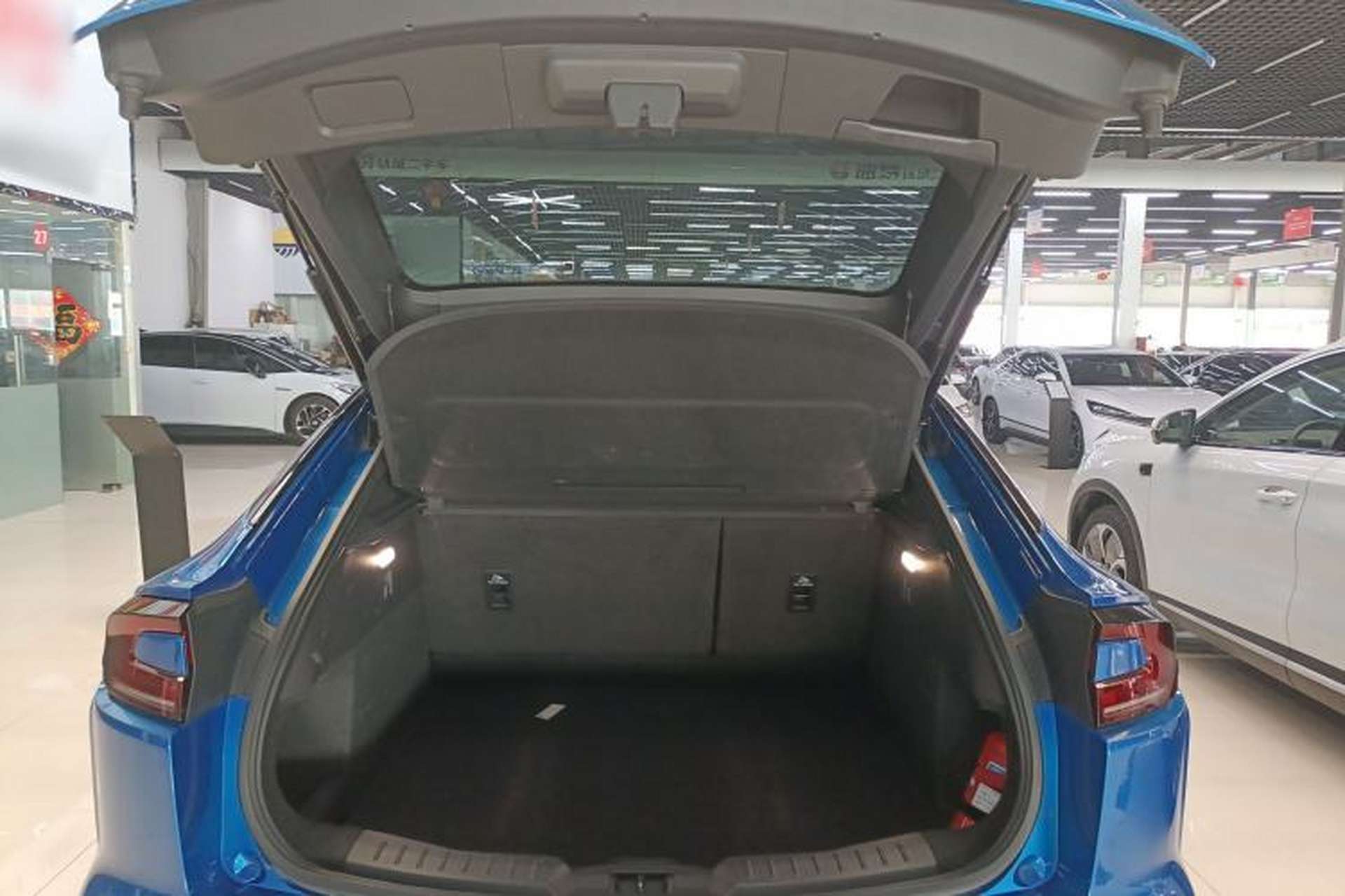 Used Ford EVOS 2022 EcoBoost 245 Sport Edition Trunk