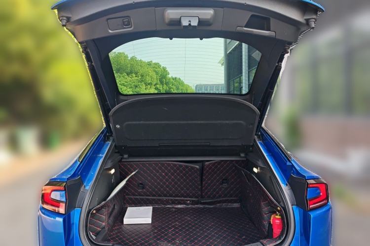 Used Ford EVOS 2022 EcoBoost 245 ST-Line Trunk
