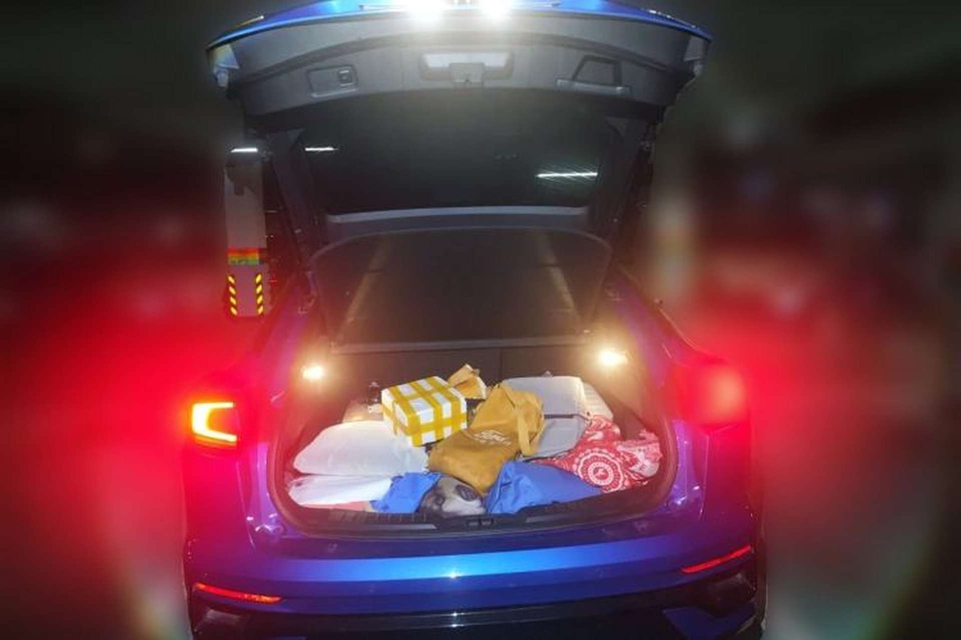 Used Ford EVOS 2022 EcoBoost 245 ST-Line Trunk