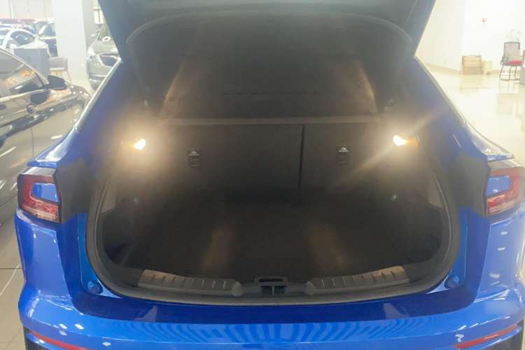 Used Ford EVOS 2022 EcoBoost 245 ST-Line Trunk