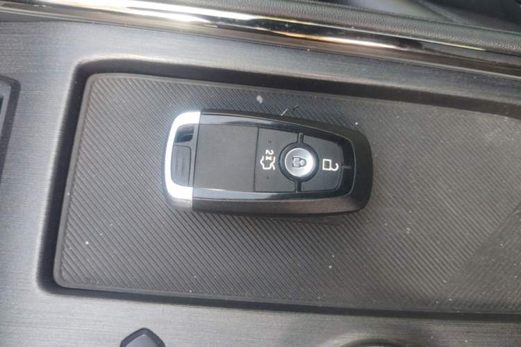 Used Ford EVOS 2022 Facelift EcoBoost 245 ST-Line Vehicle Key