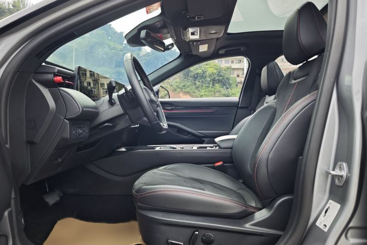 Used Ford EVOS 2022 EcoBoost 245 Sport Edition Interior 1