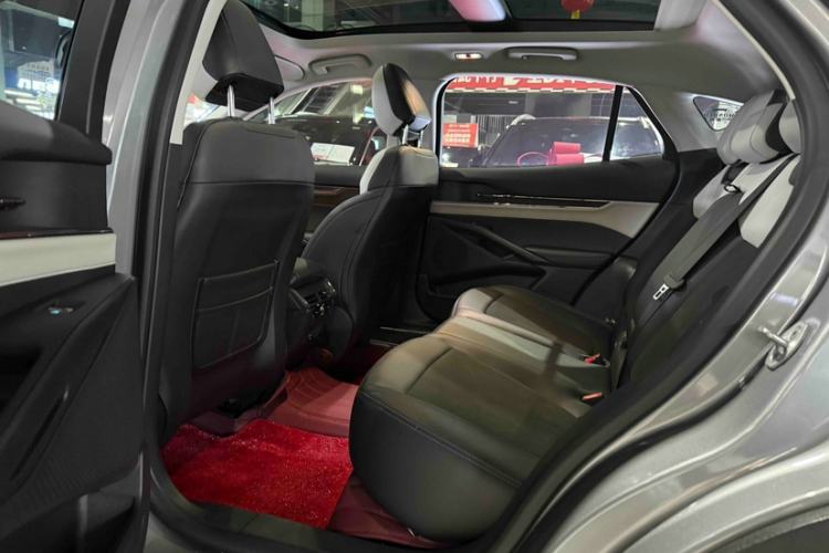 Used Ford EVOS 2022 EcoBoost 245 Style Edition Interior 2