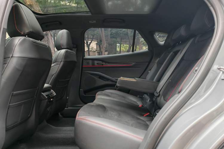 Used Ford EVOS 2022 EcoBoost 245 Sport Edition Interior 7