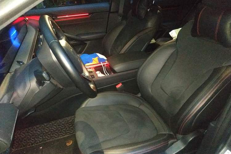 Used Ford EVOS 2022 EcoBoost 245 ST-Line Left Front Seat