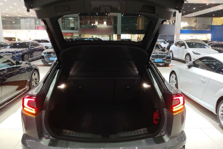 Used Ford EVOS 2022 EcoBoost 245 ST-Line Trunk
