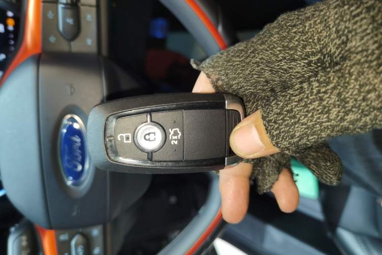 Used Ford EVOS 2022 EcoBoost 245 First Edition Limited Edition Vehicle Key