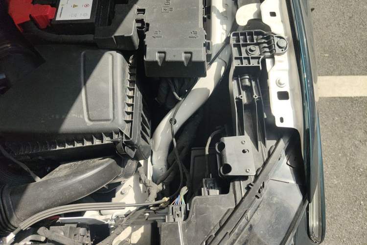 Used Ford EVOS 2022 EcoBoost 245 Tech Edition Engine Bay Left