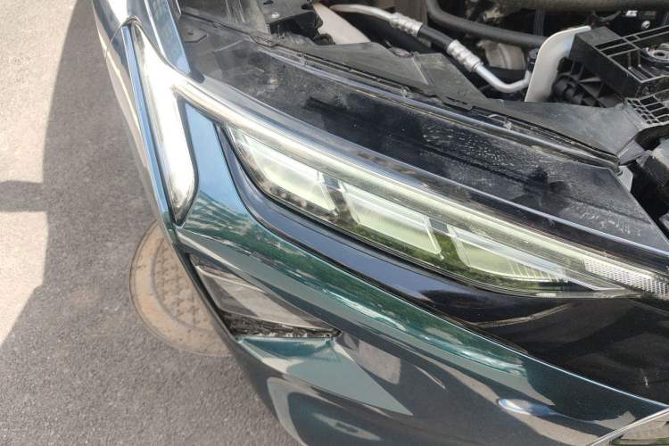 Used Ford EVOS 2022 EcoBoost 245 Tech Edition Right Front Headlight