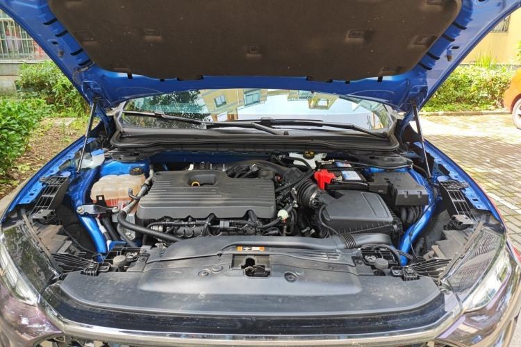 Used Ford EVOS 2022 EcoBoost 245 ST-Line Engine Bay